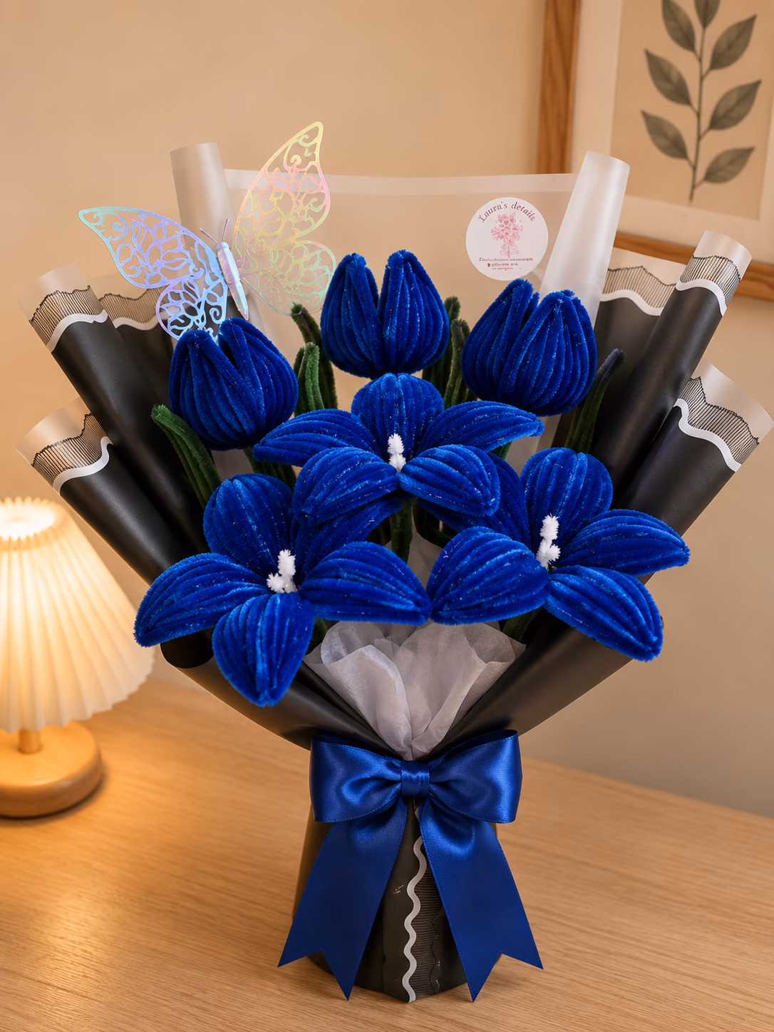 Ramo azul premium de flores eternas para regalo elegante en Lima
