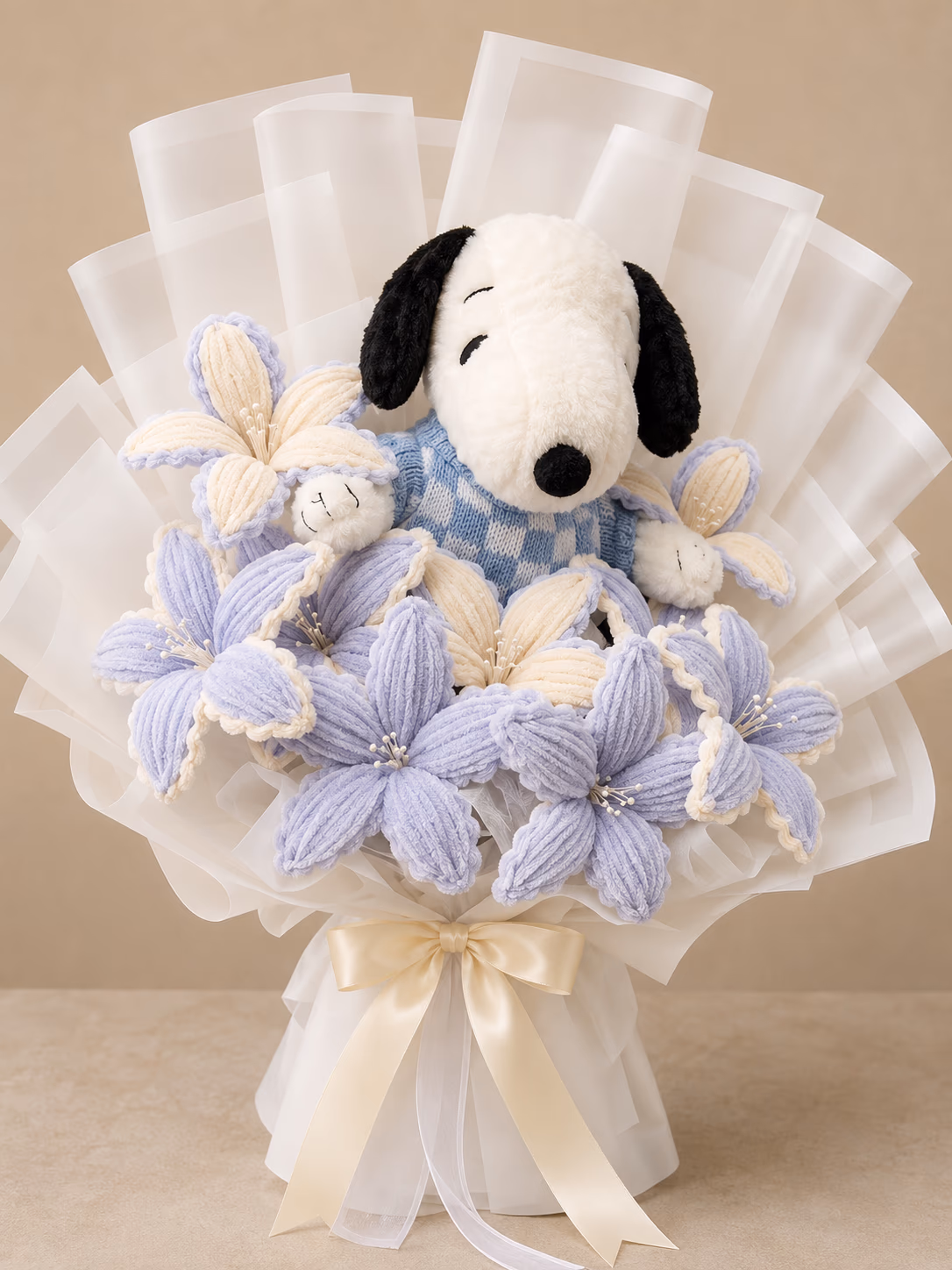 Ramo blanco y lila con peluche de perrito para regalo en Lima